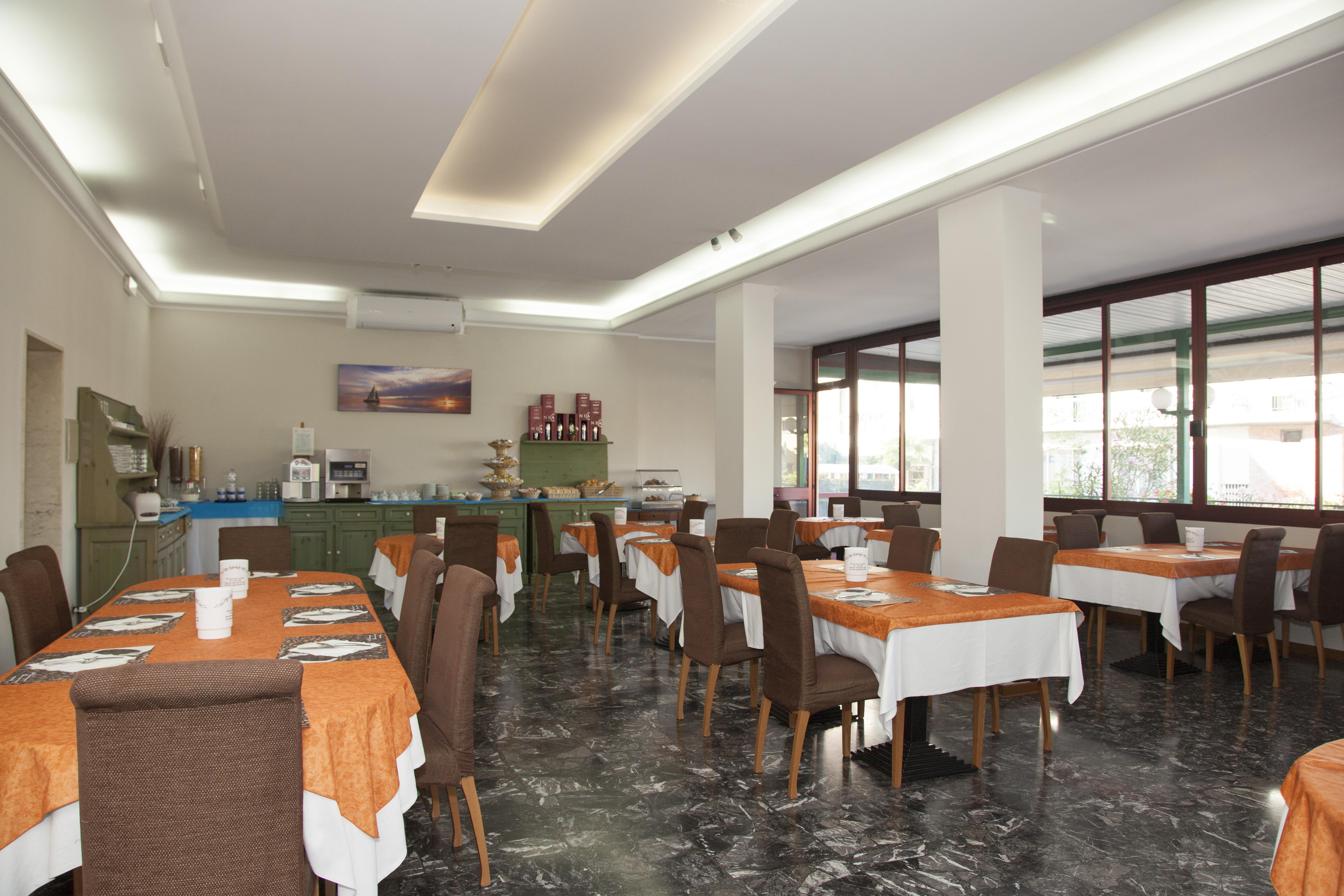 Ute Hotel Lido di Jesolo Esterno foto
