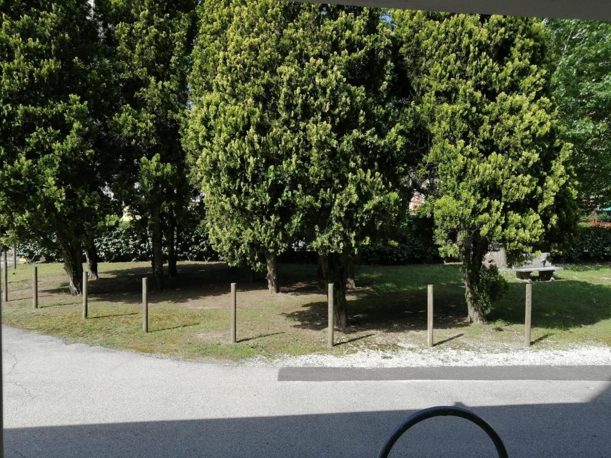 Ute Hotel Lido di Jesolo Esterno foto